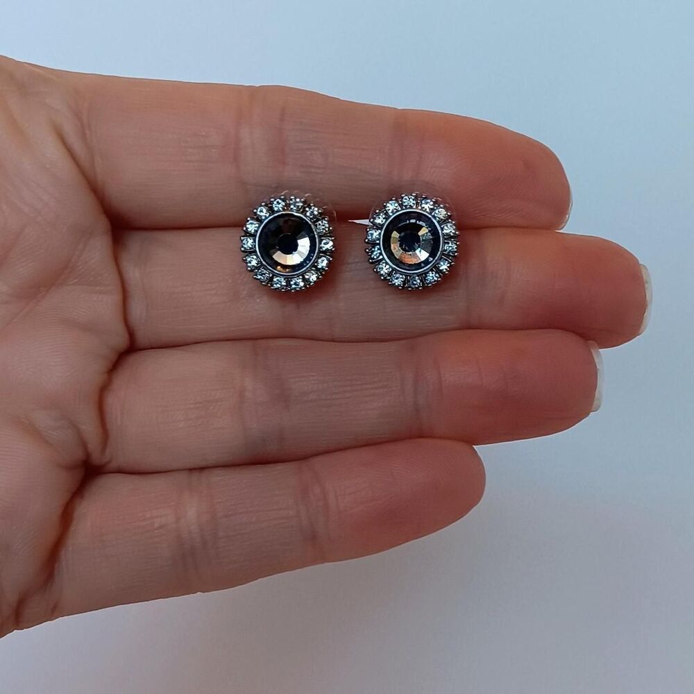 Unsigned Grey & Clear Halo Crystal Stud Earrings 1/2 in